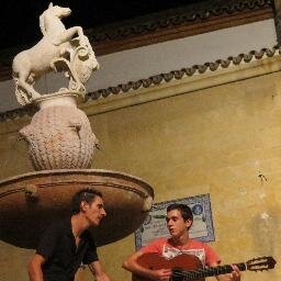 Cuenta oficial del Grupo: Son de Flamenco. Componentes: @JoseRovi83 (Cantante) y @_SonAlejandro_ (Guitarrista).