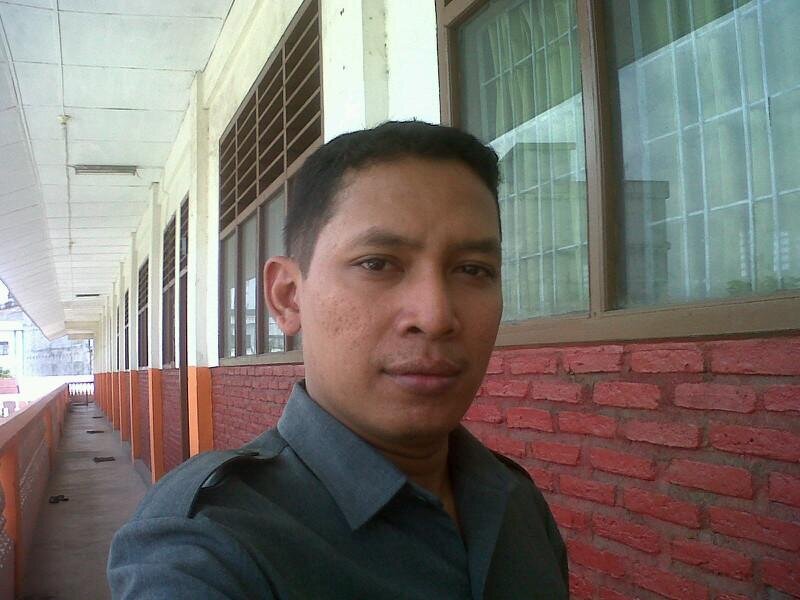 Married to @lenny_chandra, and being a father for 2 lovely sons, Joshua and Jonathan