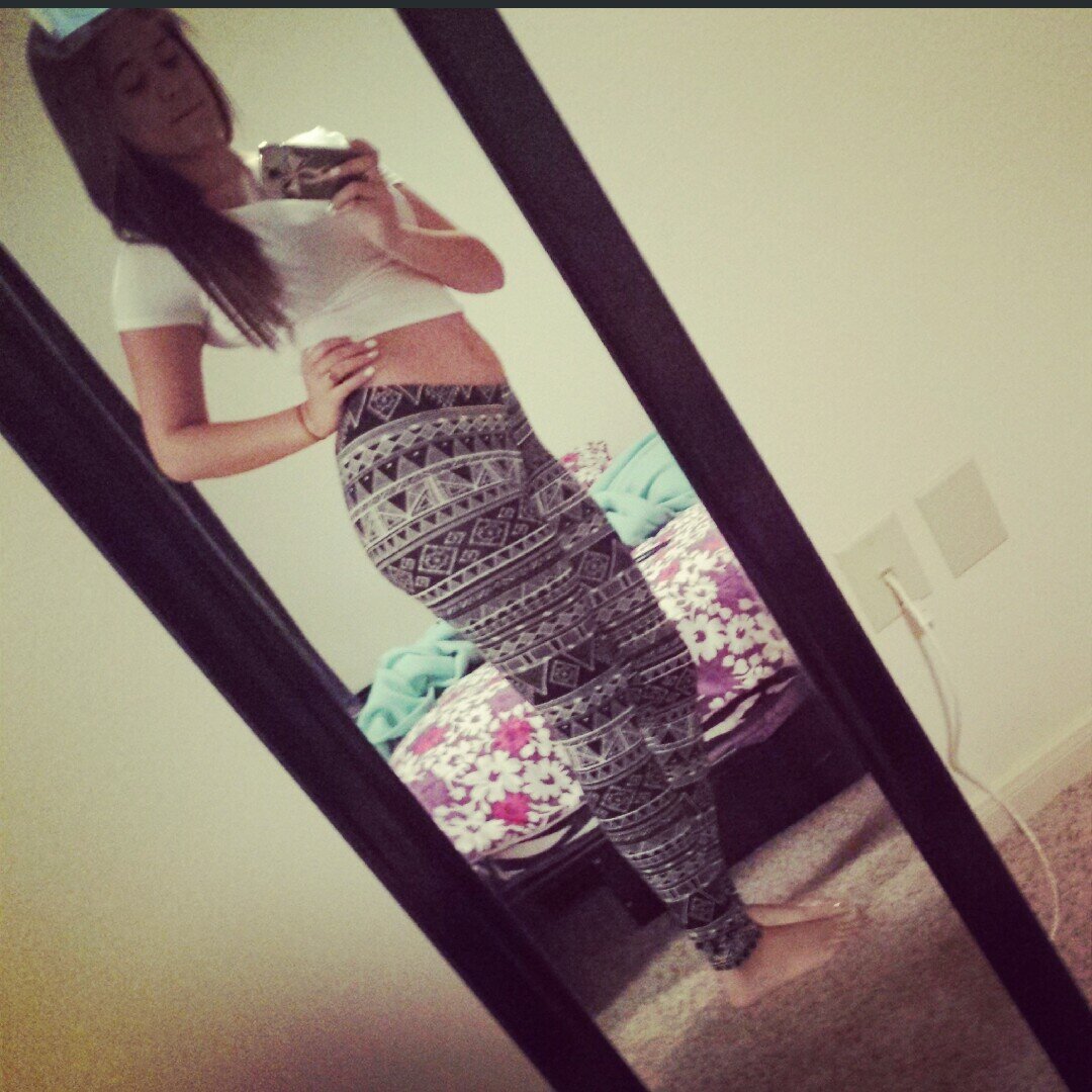 #PuertoRican #Black &White # Aquarius #Sweet #Nice #Humble #PrettyEyes&Smile #DownForWhatever
