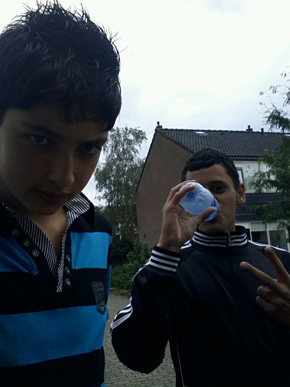berkay6613's profile picture. Esdal college BMW ~ Voetbal ~ Gamen ~ Eten ~ B.F.A.M khuram ,ibrahim, ramien , lotvi, karim :)