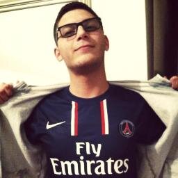 Follow me or die ! 
,
#TeamPSG , #Team94 , #TeamSouthSide