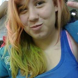 Eu sou idiota, e o menino que eu gosto pra mim é gay