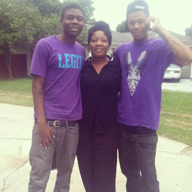 Aint nun els to do but get monyons........