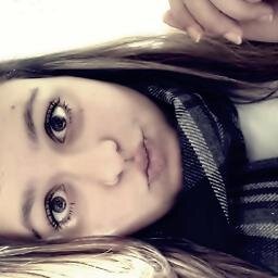 ooi'  (:             -  sóó sigu de vouta quem avisar qui ta seguindo             :B