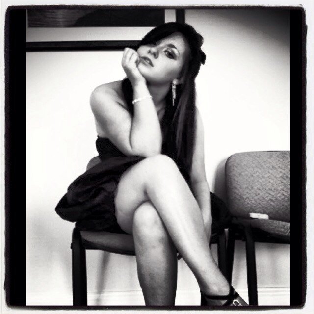 ☆ I'm 18 :) ☆ Poetry is my passion! Ill never forget who i am or where i came from. Im all about the future :) follow me, #TeamFollowBack✌