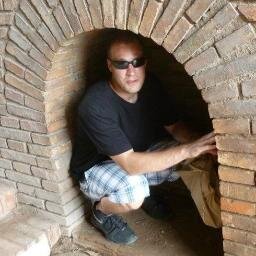 MikeBrokeHisLeg's profile picture. 