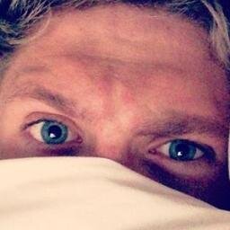 THIS IS A BEAUTIFUL FREE FOLLOW, PLEASE FOLLOW @WEYYHEYNIALL EVERYTHING WILL BE OKAY, FOLLOW BACK!!!