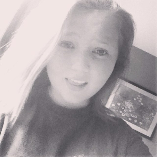 Whats up? Kik me if u want:) just ask or look through my old posts/tweets:)