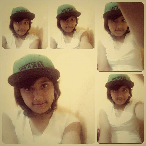 HidayatSonya's profile picture. 