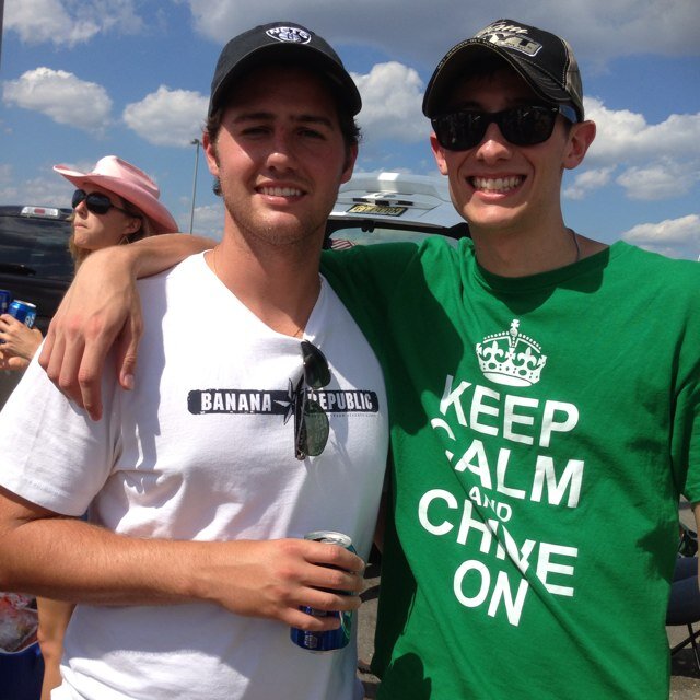 YourBoyBonez's profile picture. “Failure defeats losers, failure inspires winners.” - Robert T. Kiyosaki