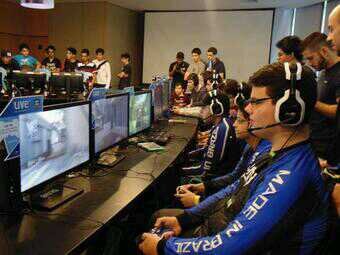 Veteran Call of Duty Player/ Aposentado  |#CyberLAN Champion |@MIBeSports | Joguei 4 anos :)