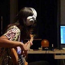 Dinda Adelia | 3 Bassis | Modus Band