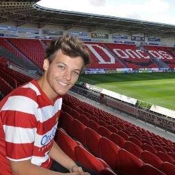 LouisTomlisonF1's profile picture. This twitter is created for all the fans of One Direction, Louis Tomlinson, We love Louis, I'll always support you. Follow me and I will continue.