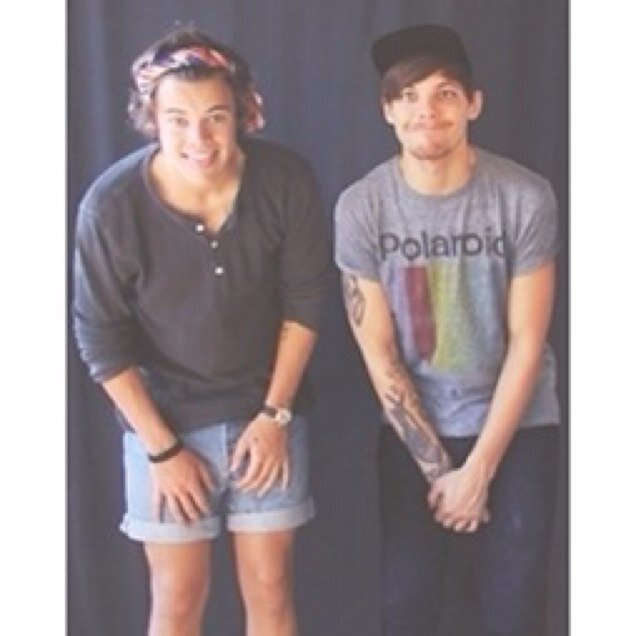 go follow @feistynialler since she gave you a free follow 
Stay fab
