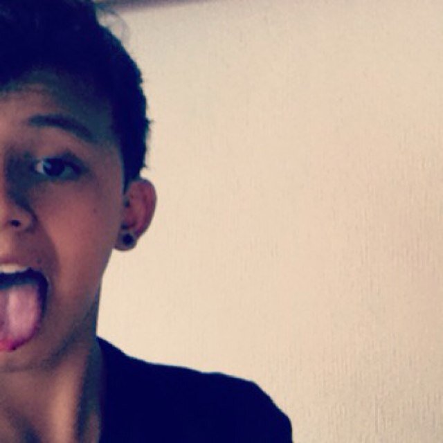 Hola q hace en twiter o k hace ?????? ;)