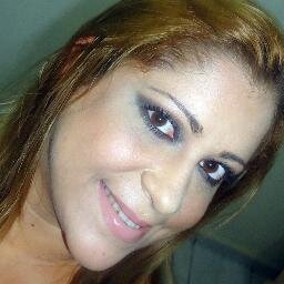 Sempre viver e viver... Da maneira que achar correto, sem dever explicações a ninguém!