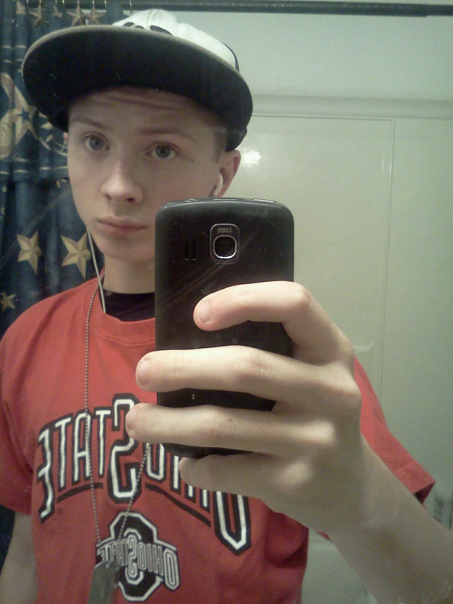 Antonio | 17 years old | Senior |  Sports | BMX | Snowboard | Travel | Follow me! #TeamFollowBack #Classof2014