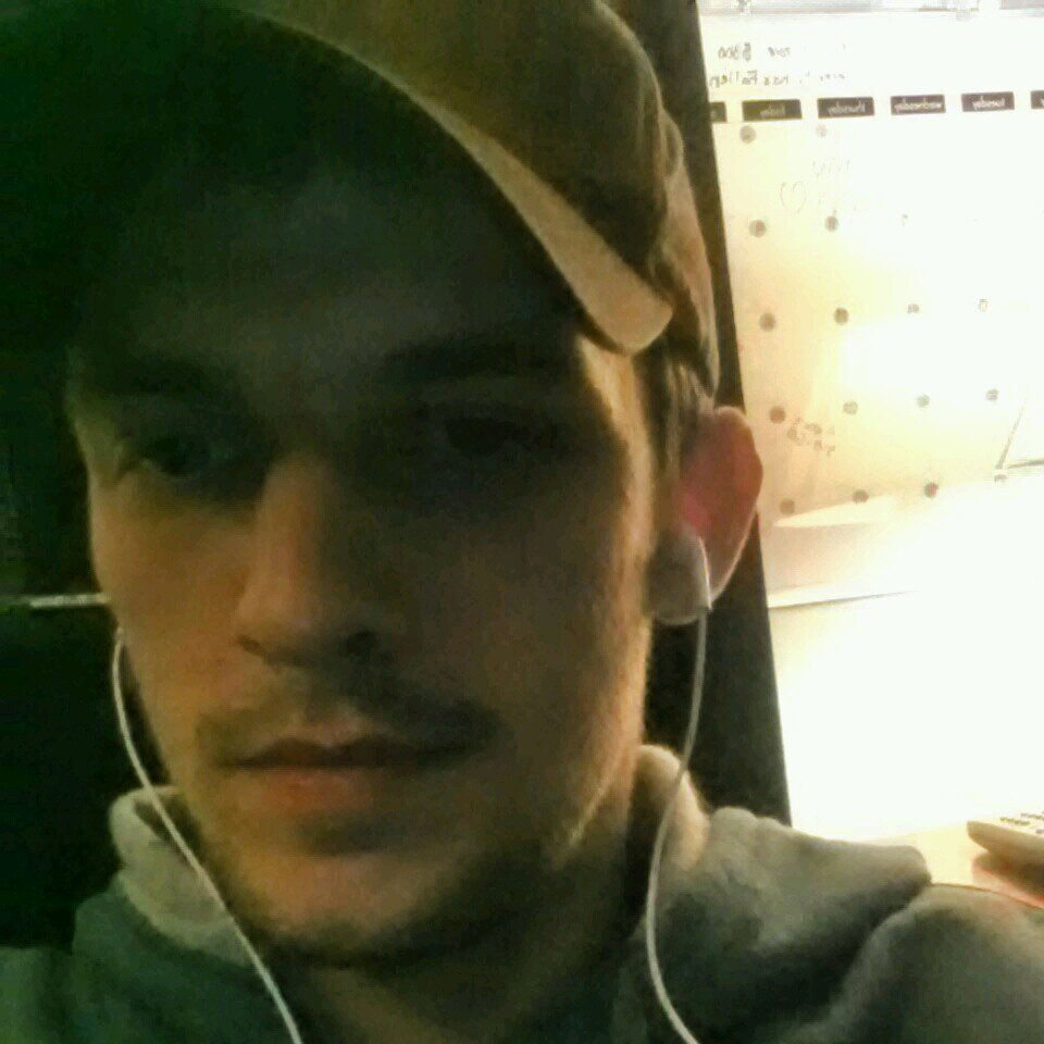 RonnieCurcurato's profile picture. I like to play the drums