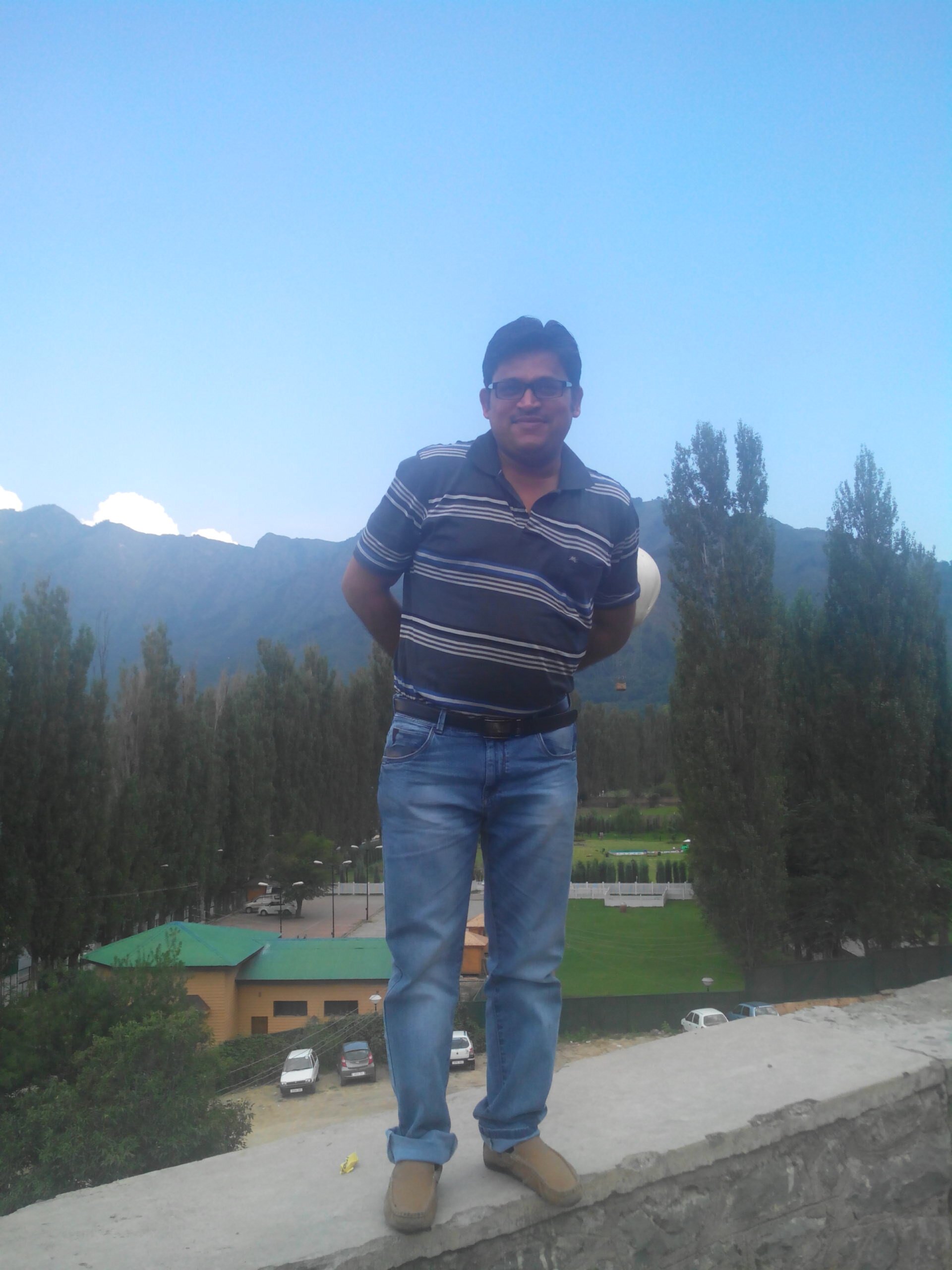 MA ( POL SCIENCE)    MBA (FINANCE)  AMFI CERTIFIED AND IRDA LICENCE HOLDER GERNAL & LIFE