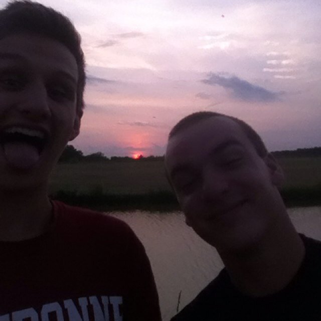 People think I'm no good and crazy as a loon, cause I get stoned in the mornin, and get drunk in the afternoon.