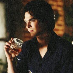 SeductiveManor's profile picture. 