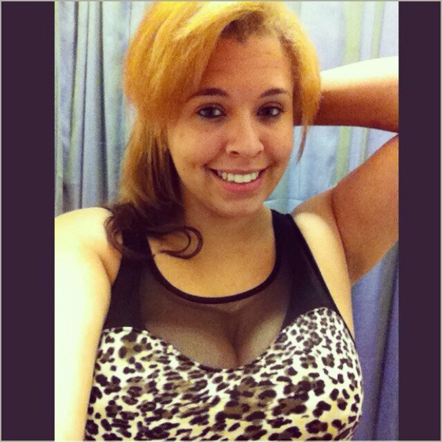 TeamEyeAm && EpitomeOfDivas are the only organizations in my vocabulary! xxx #Lightskin #Tatted #GreenEyes #Aquarius #Mtsu15