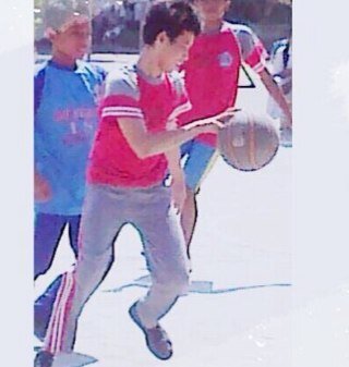 jadi orang susah itu nyusahin tapi susah dijalanin | Basketball player