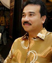 49th / sepantaran / lebih tua dari saya