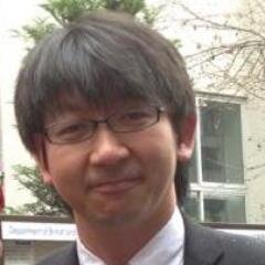 むーにょん、こと、村上正行です。大阪大学全学教育推進機構教育学習支援部で教員をしています。前職は京都外大。教育工学・大学教育学が専門。大学教育における教育データ分析、ICTの活用、FDなどの研究をやっています。大阪の下町出身、たこ焼き屋のせがれです。