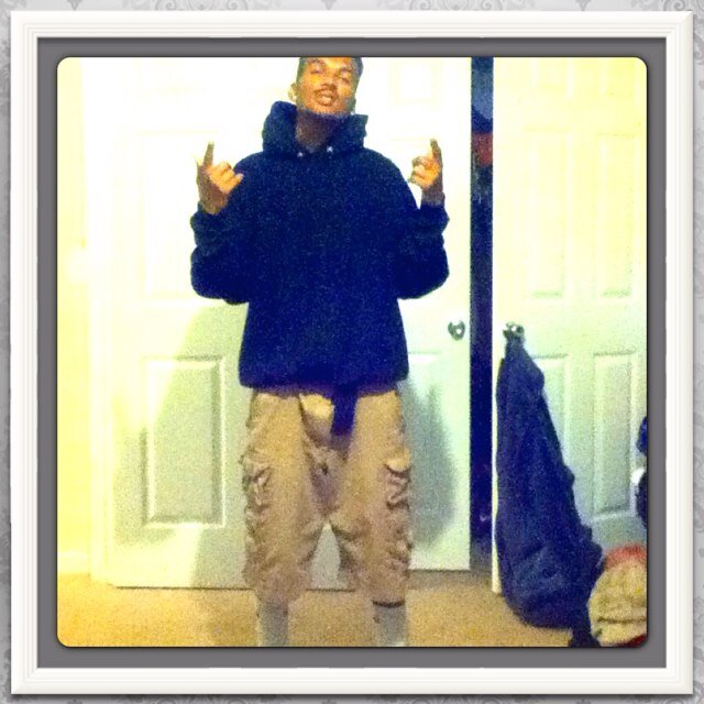Cum fuck wit me u kno i got it i need a sexy bitch and she better be bout it