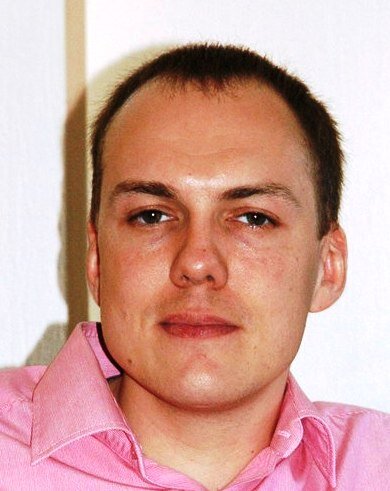Помогаю людям улучшить качество своего здоровья, финансового благополучия и видения будущего.