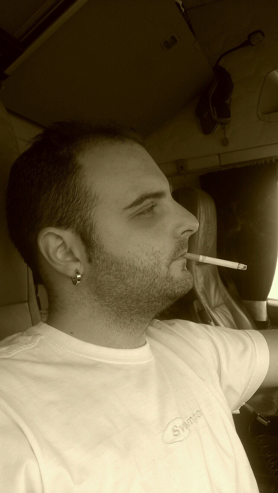 moromoro85moro's profile picture. 