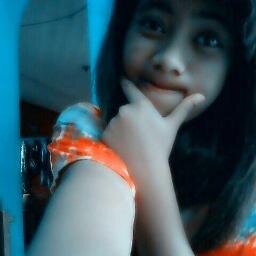 zhelly ozell apriliyani
mention nanti d follback :)