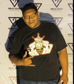 bobbyalkanoby's profile picture. I am who I am #doktorElektronik #jinShisha #swimmingAdict #love2ride