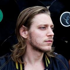 Ingenieur & Co-Founder & Owner of @ZeeZout