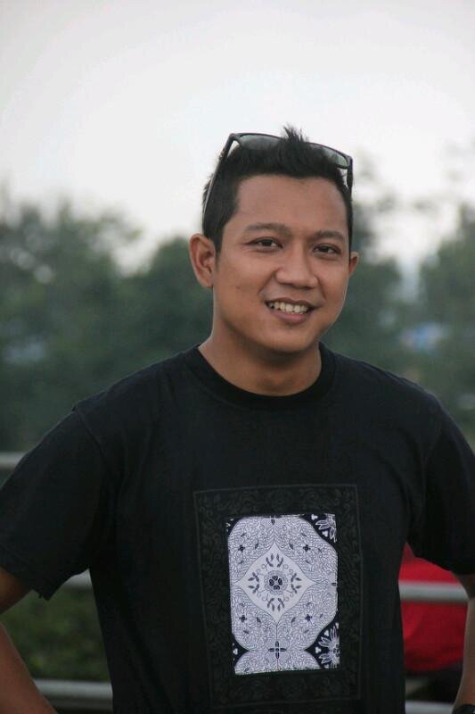 ROFYvj's profile picture. 