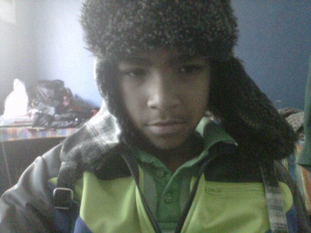 Ima easy simple teenager who loves to do random things and i love soccer