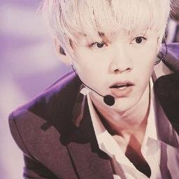 อันยองครับ พี่กวางลู่เอง  #Luhan #루한 อย่าเพิ่งหลงสิครับมาคุยกันก่อน *ขยิบตา*  Bot not real #90line #ฟอลแบคบอทครับผม PMFN93 #ParanMoleFam