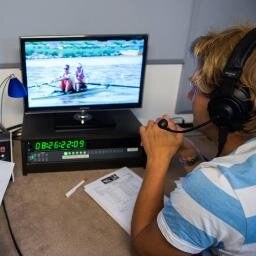 Roeicoach, commentator bij Eurosport, stukjesschrijver. No-nonsens. Word blij van leuke mensen, water en eilanden