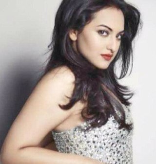Official fan page for bollywood most beautiful actress @sonakshisinha .......WE LOVE YOU SONAKSHI......