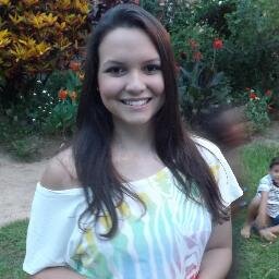 ''Até cortar os próprios defeitos pode ser perigoso. Nunca se sabe qual é o defeito que sustenta nosso edifício inteiro.''