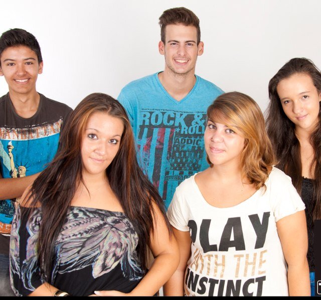 FANS del programa 'Tu Tarde'. ¡Presentado por @juanfcomorales y @laurabermejo92 en 107.5 FM! @TUTARDE  PERFIL OFICIAL
