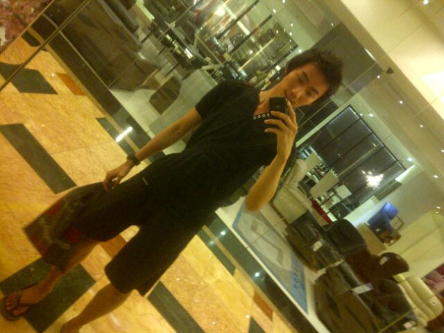 I'm not Perfect, But I'm Limited Edition... ♦♣♥♠
 Be ur self and Do what you want!
