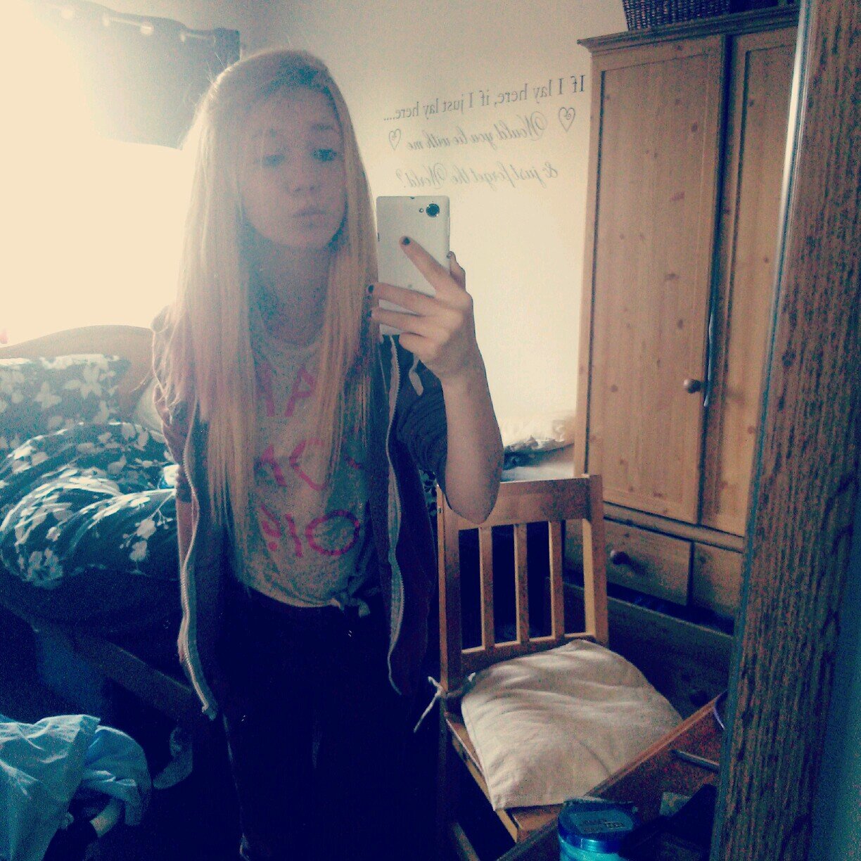 Follow me, I follow back:*