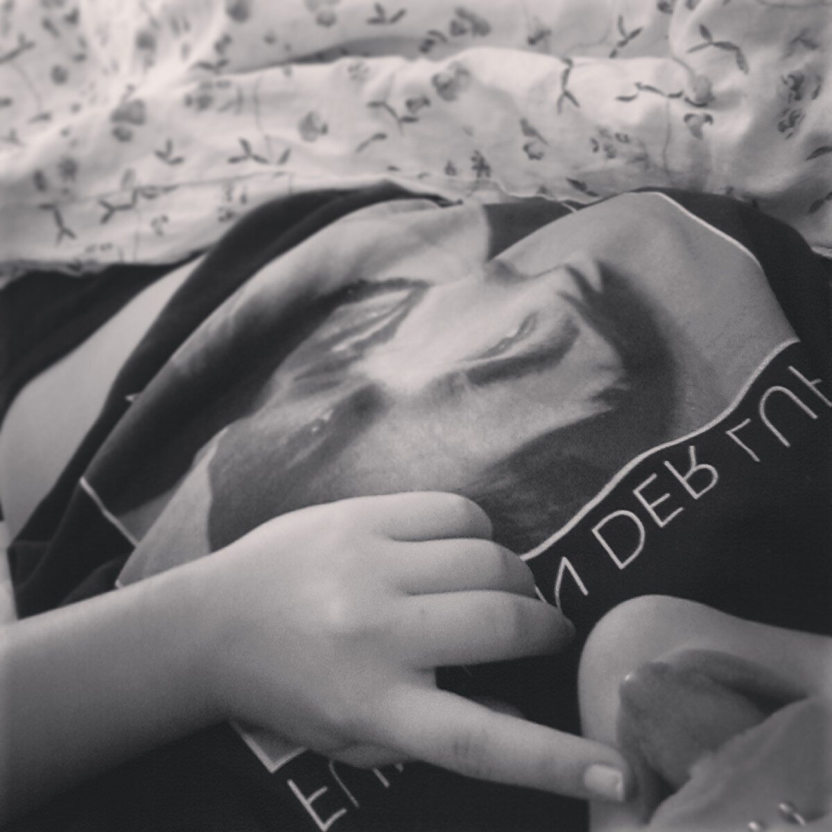 zigarettchen's profile picture. 