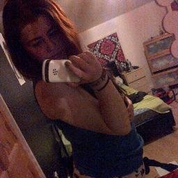 Follow me&i will follow you :), please try as much as you can to retweet me and make me feel loved haha, will tweet anyone soo get tweeting :P xx