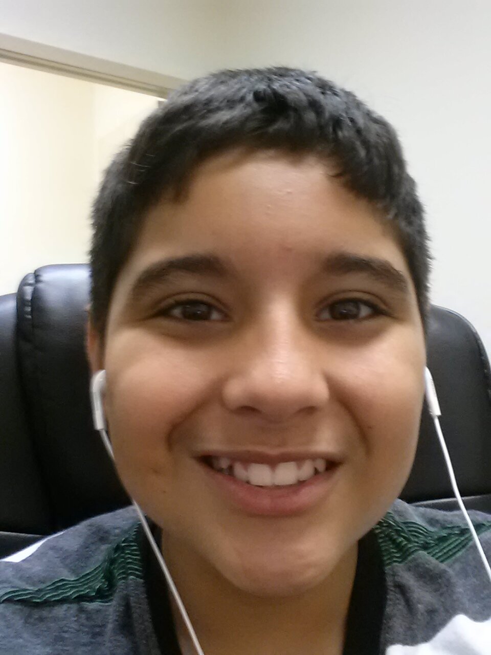 Suscribe to my new gaming channel MrKTCgaming on youtube or leave a comment or tweet me of what games should i play next