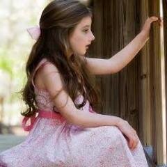 يالله هناك أناس أحببتهم من غير أن أراهم.لامست صدق مشاعرهم ودفئ تغاريدهم.♥ماذا يحدث لو رأيتهم في الواقع ♡قلبي لا يقول سوى.أحبكم في الله ♥