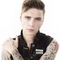 Belieber/Lovatic/Smiler/Diectioner/Selenator/Enchancer/Mahomie/BvB Army/KatyCat/Hunter 3