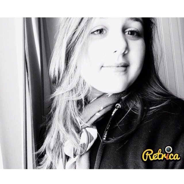 lari_amora's profile picture. 